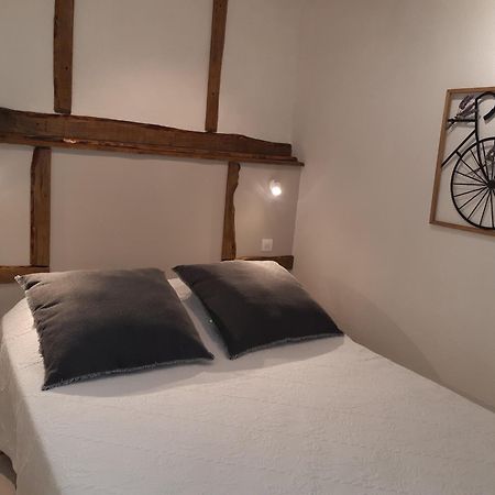 La Ferme De Manon Apartman Montferrat  Kültér fotó