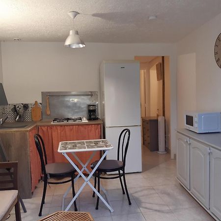 La Ferme De Manon Apartman Montferrat  Kültér fotó