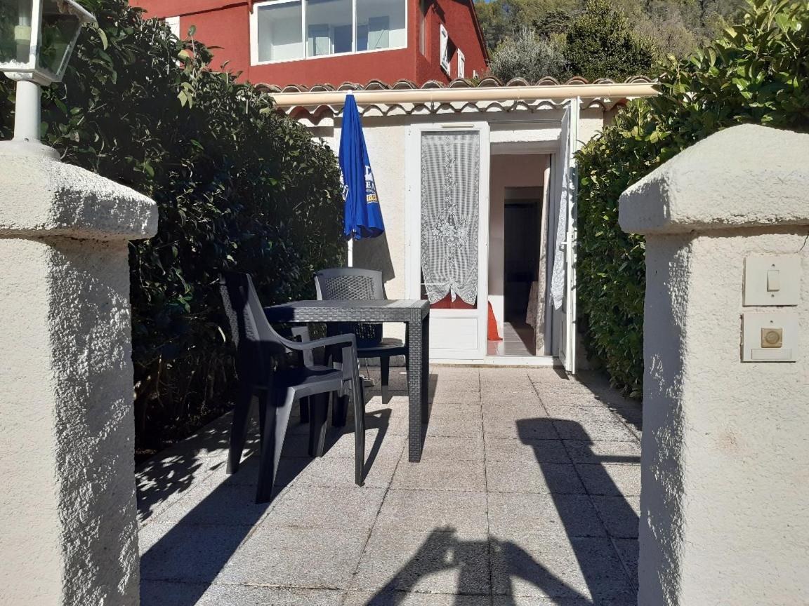 La Ferme De Manon Apartman Montferrat  Kültér fotó